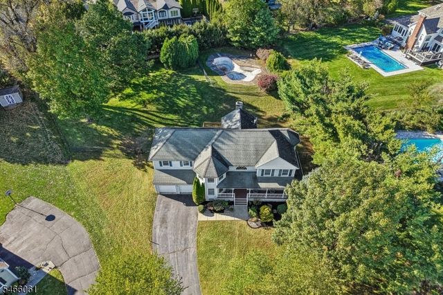 6 Lauren Ct, Wayne Twp., NJ 07470