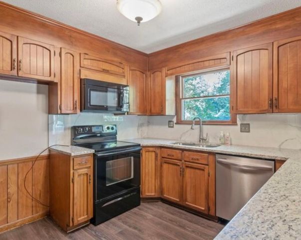 555 Hunter Trail, Cleveland, TN 37312