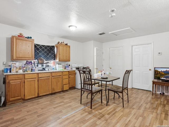 1441 Crystal, San Antonio, TX 78211