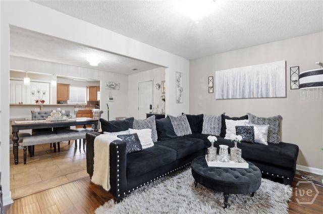 4008 Raybun Street, Savannah, GA 31405