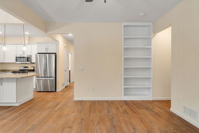 15 Dogwood Circle 15R Kousa, Milton, VT 05468