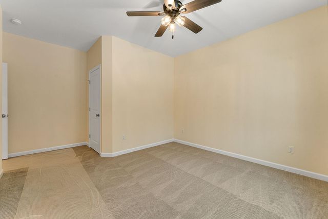 15 Dogwood Circle 15R Kousa, Milton, VT 05468