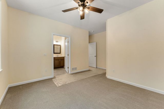 15 Dogwood Circle 15R Kousa, Milton, VT 05468