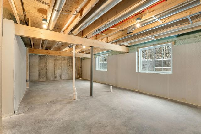 15 Dogwood Circle 15R Kousa, Milton, VT 05468