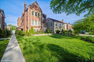1443 Bonnie Brae Place 2, River Forest, IL 60305
