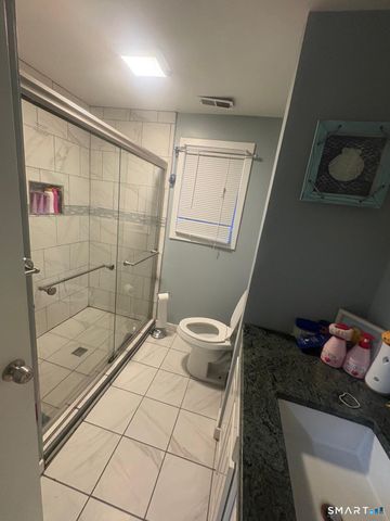 54 Highlawn Street, Waterbury, CT 06705