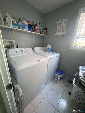 54 Highlawn Street, Waterbury, CT 06705