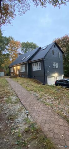 54 Highlawn Street, Waterbury, CT 06705