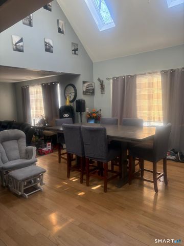 54 Highlawn Street, Waterbury, CT 06705