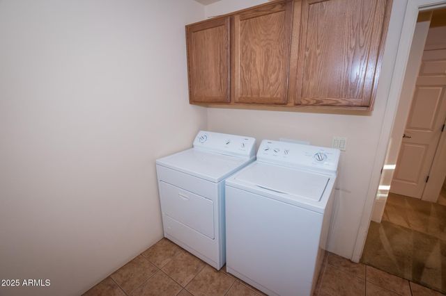 2285 CHAPLAIN CARTER Drive, Sierra Vista, AZ 85635