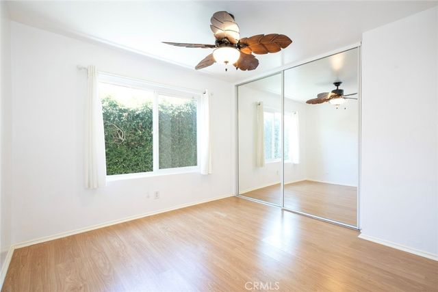 18119 Calvert Street, Tarzana, CA 91335