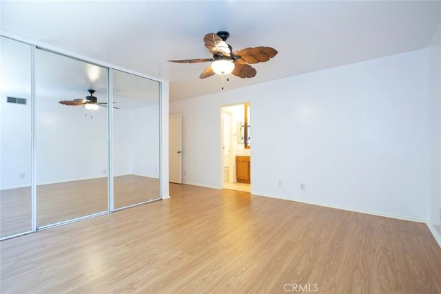 18119 Calvert Street, Tarzana, CA 91335