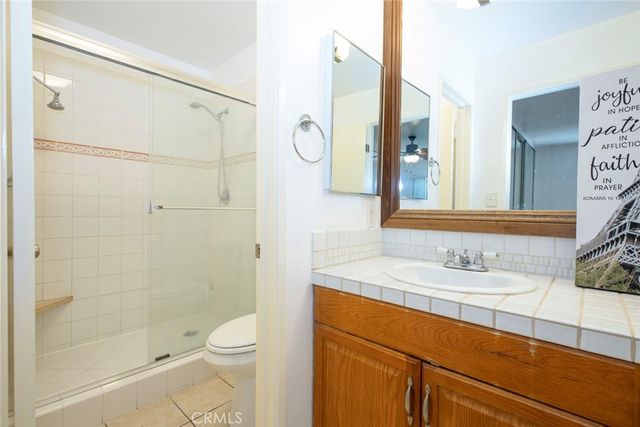 18119 Calvert Street, Tarzana, CA 91335
