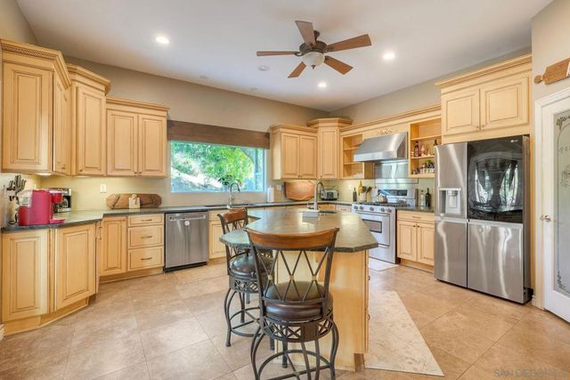 5232 Dixon, Oceanside, CA 92056