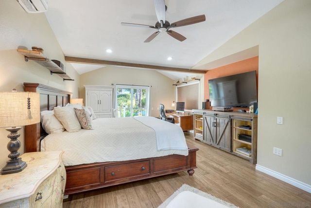 5232 Dixon, Oceanside, CA 92056