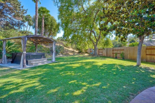 5232 Dixon, Oceanside, CA 92056