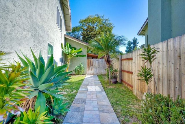 5232 Dixon, Oceanside, CA 92056