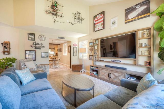 5232 Dixon, Oceanside, CA 92056