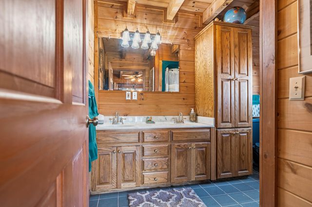 1023 General Cable Drive, Lawrenceburg, KY 40342