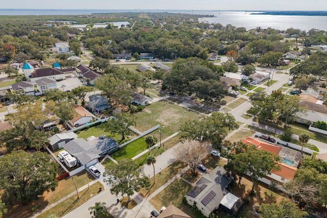 311 WASHINGTON AVENUE, Oldsmar, FL 34677