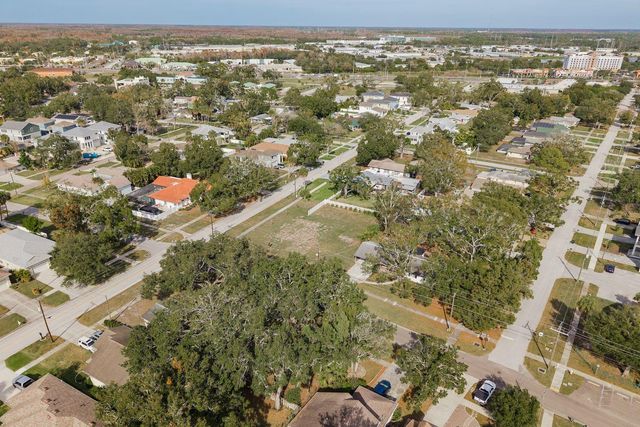 311 WASHINGTON AVENUE, Oldsmar, FL 34677