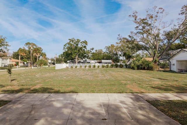 311 WASHINGTON AVENUE, Oldsmar, FL 34677