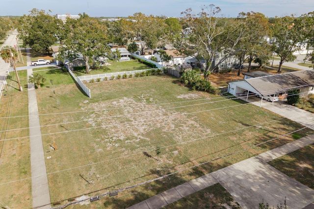 311 WASHINGTON AVENUE, Oldsmar, FL 34677