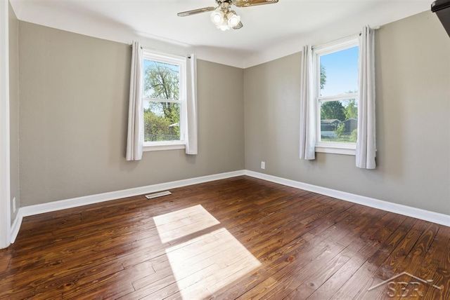 301 Church Street, Auburn, MI 48611