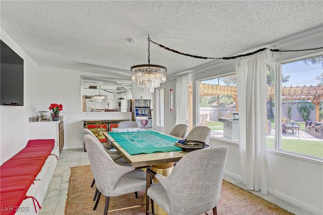 4568 Carriage Lane, Las Vegas, NV 89119