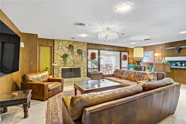 4568 Carriage Lane, Las Vegas, NV 89119