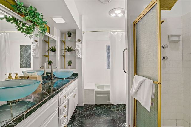 4568 Carriage Lane, Las Vegas, NV 89119