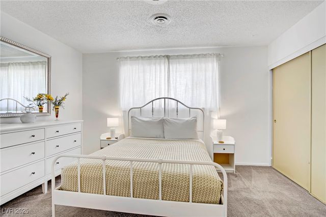 4568 Carriage Lane, Las Vegas, NV 89119