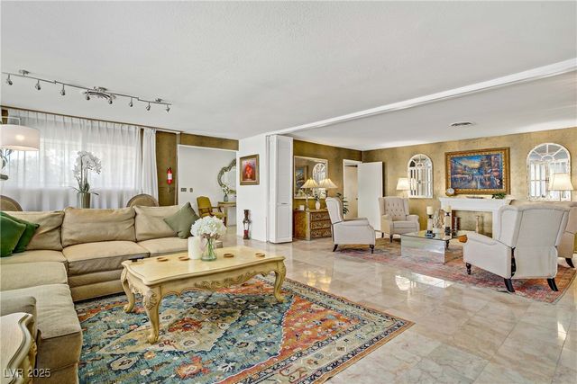 4568 Carriage Lane, Las Vegas, NV 89119