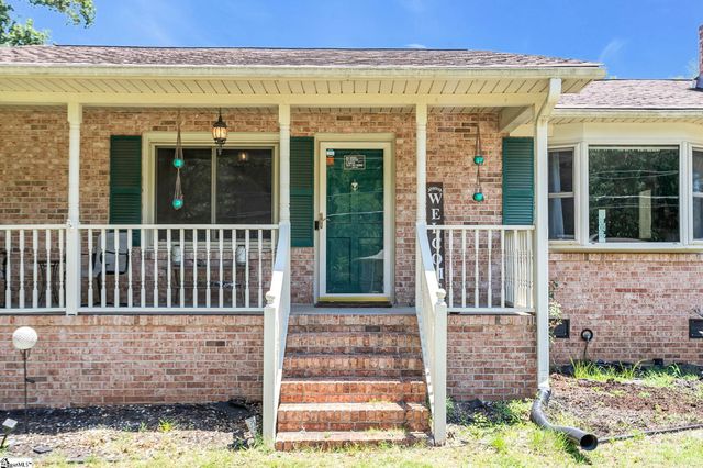 18 Konnarock Circle, Greenville, SC 29617