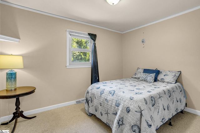 18 Konnarock Circle, Greenville, SC 29617