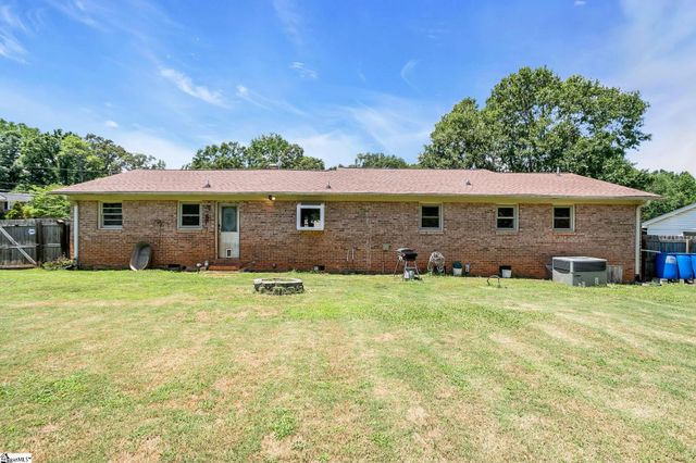 18 Konnarock Circle, Greenville, SC 29617