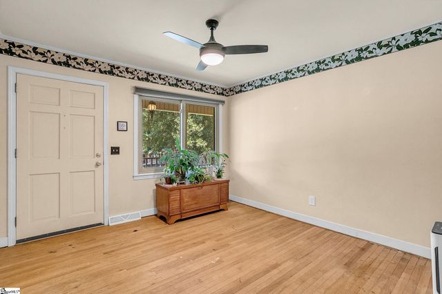 18 Konnarock Circle, Greenville, SC 29617
