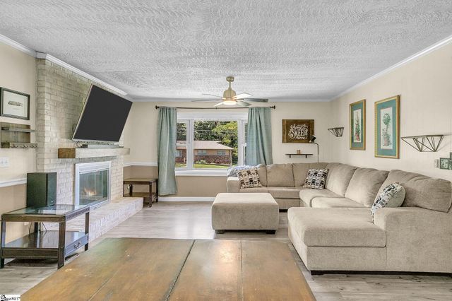 18 Konnarock Circle, Greenville, SC 29617