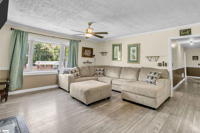 18 Konnarock Circle, Greenville, SC 29617
