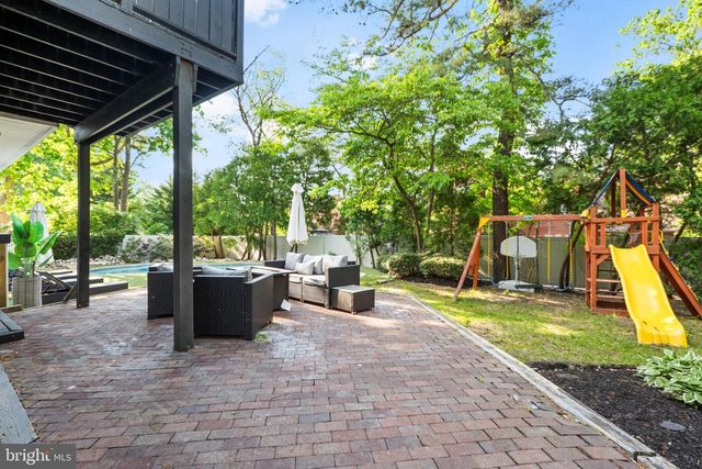 8 CHIPLEY RUN, Voorhees, NJ 08043