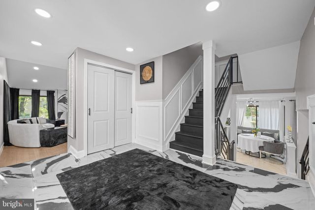 8 CHIPLEY RUN, Voorhees, NJ 08043