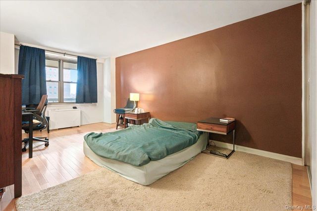 70-25 Yellowstone Boulevard 7X, Forest Hills, NY 11375