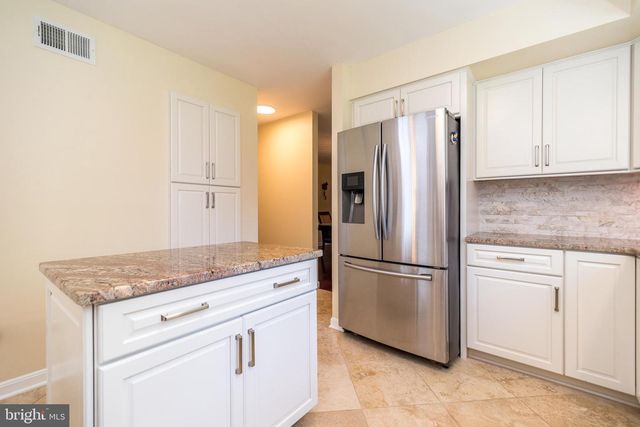 100 GROUSE CT, North Wales, PA 19454