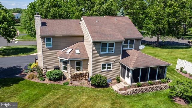 100 GROUSE CT, North Wales, PA 19454