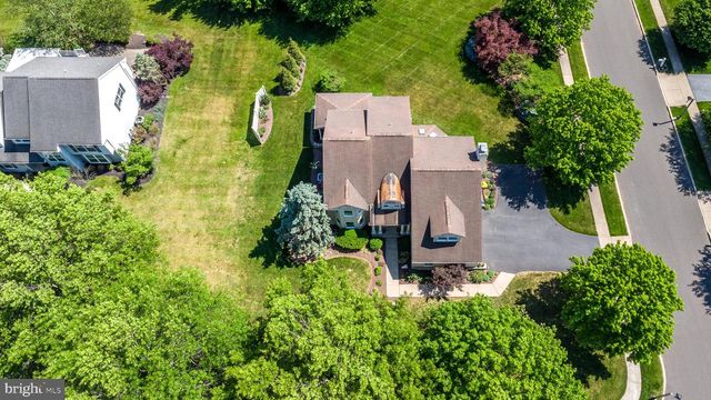 100 GROUSE CT, North Wales, PA 19454