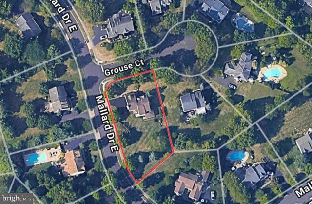 100 GROUSE CT, North Wales, PA 19454