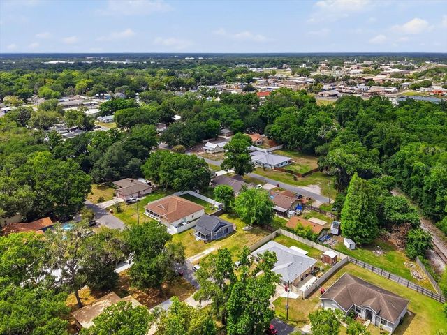 708 E DREW STREET, Plant City, FL 33563