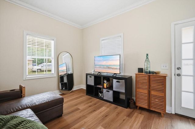 708 E DREW STREET, Plant City, FL 33563