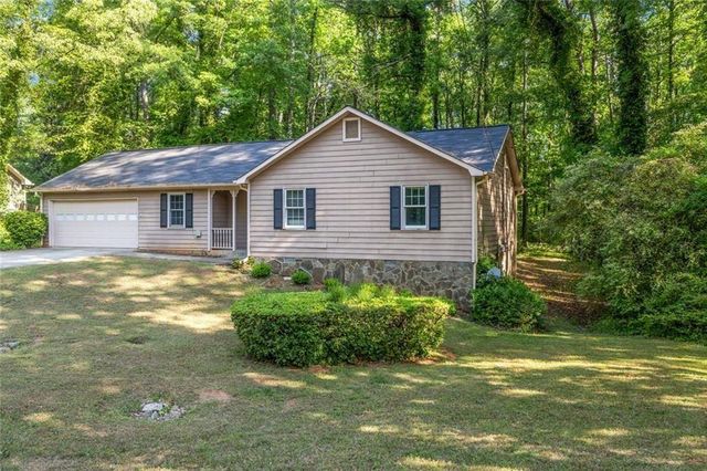 1430 Hillside Place SE, Conyers, GA 30094