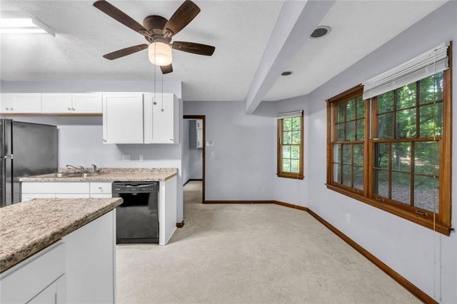1430 Hillside Place SE, Conyers, GA 30094